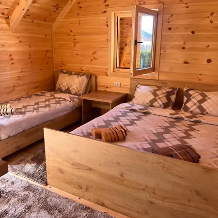 Cozy Bungallows Lägenhet Podgorica